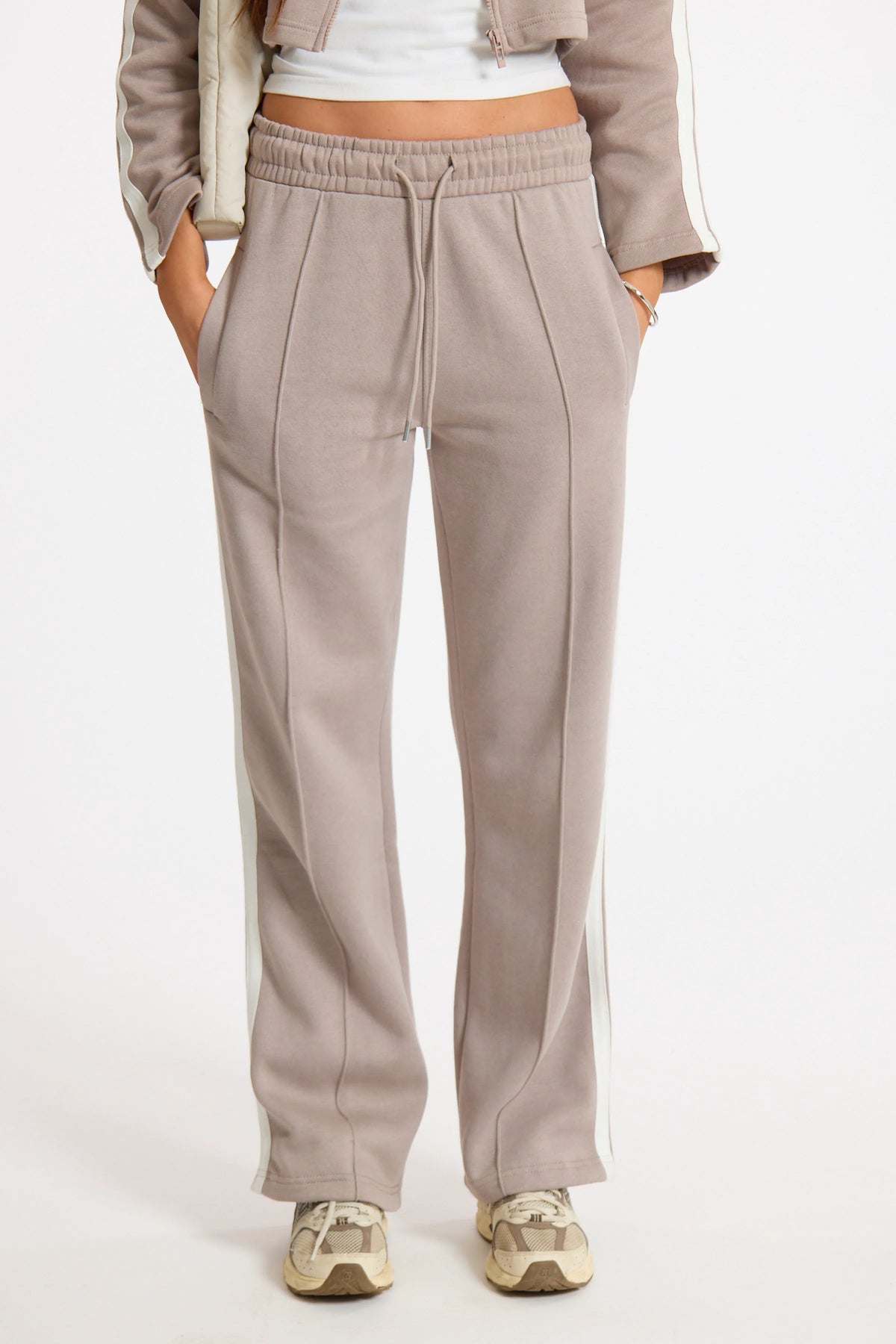 Dove Sport Stripe Adjustable Waist Jogger